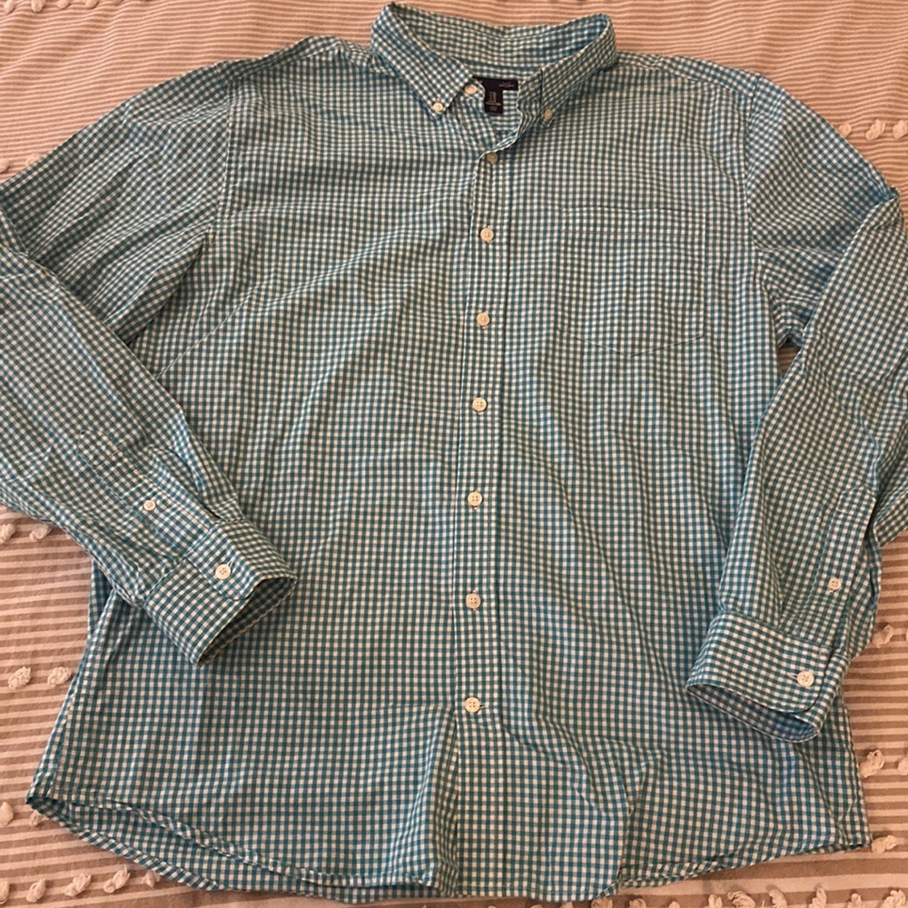 Bundle Of 2 Men’s Button Down Shirts - image 4